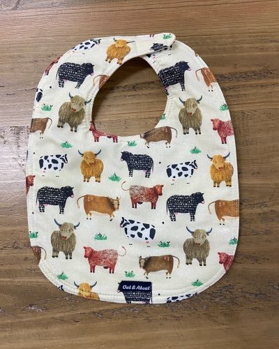 Mixed Highland Cow baby bib